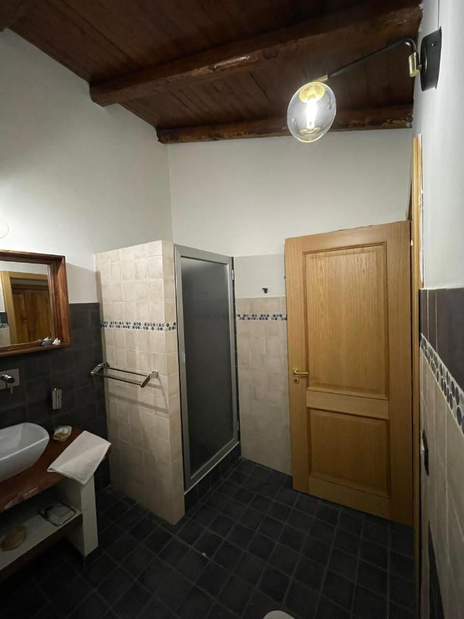 Guest House Le Ginestre Dell'Etna Belpasso Kültér fotó