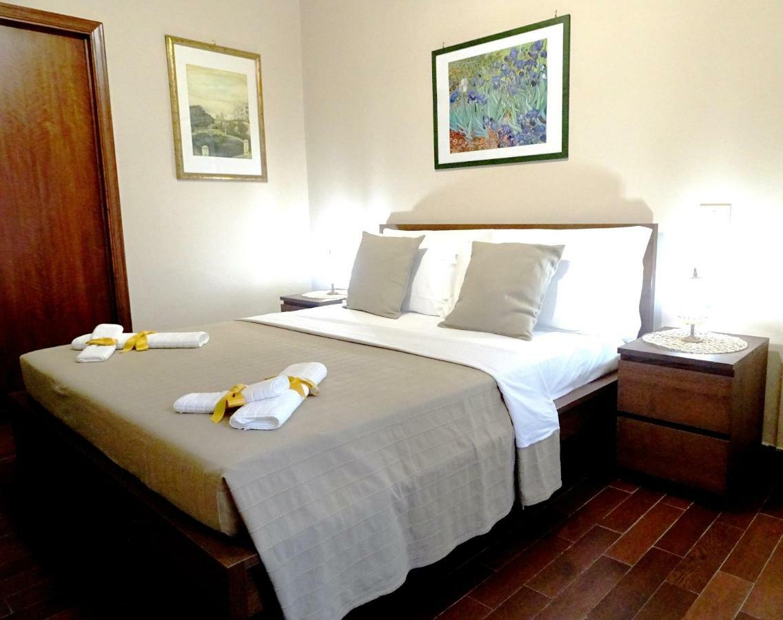 Guest House Le Ginestre Dell'Etna Belpasso Kültér fotó